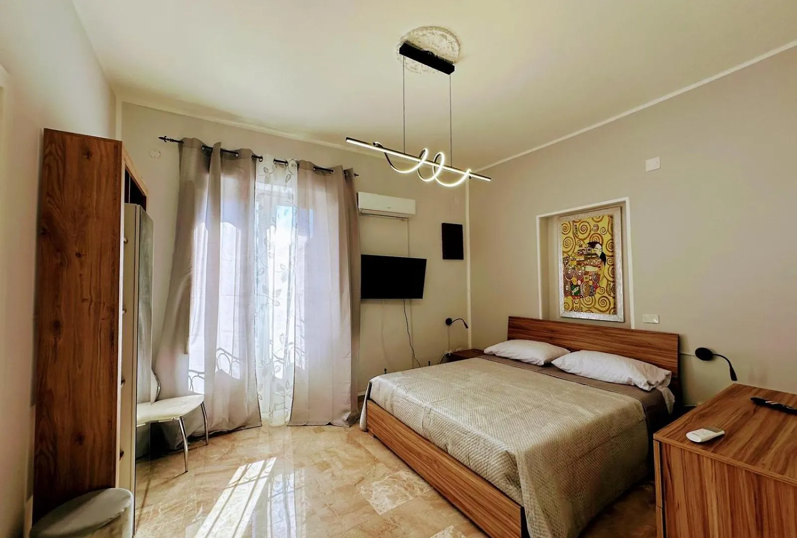 Centro Storico Stazione Aeroporto Wi-Fi&Selfcheck-In Apartment Palermo